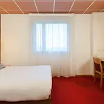 Campanile Metz Nord - 호텔 Talange