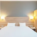 Campanile Metz Nord - 호텔 3*