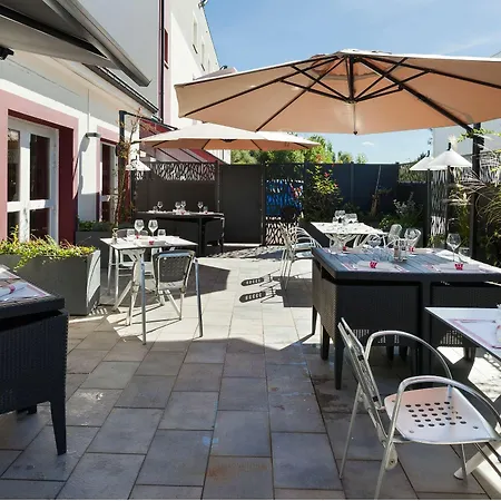 Hotel Campanile Metz Nord - 3*