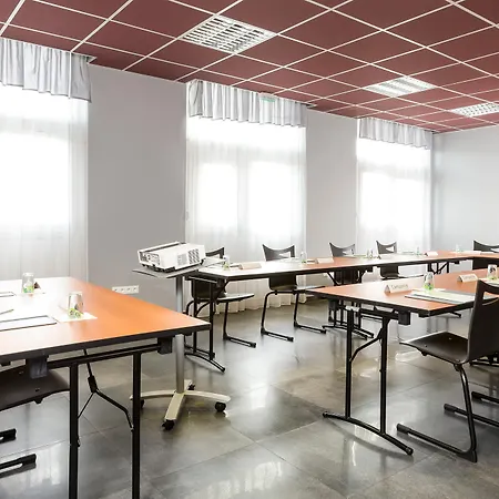 Ξενοδοχείο Campanile Metz Nord - 3*