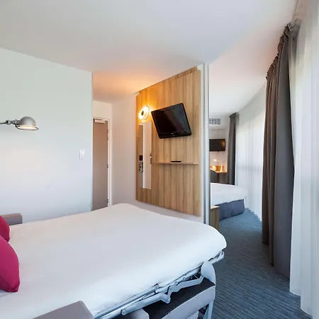 Hotel Campanile Metz Nord -