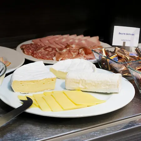 Hotel Campanile Metz Nord - 3*