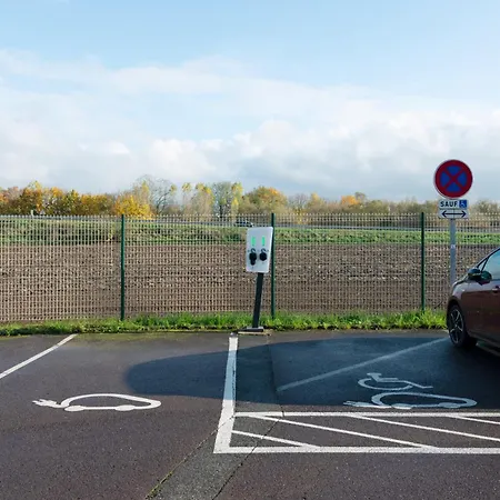 酒店 塔朗格北梅斯钟楼酒店 3*