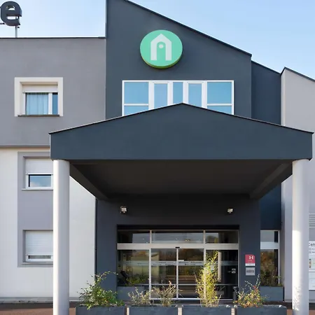 Campanile Metz Nord - 3*