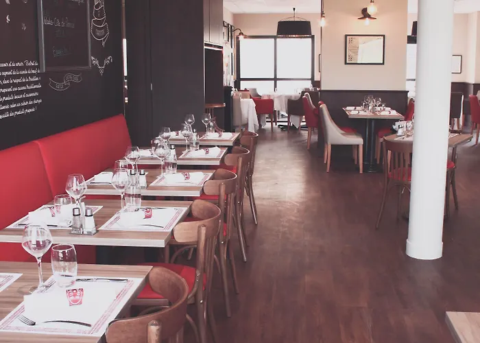 酒店 塔朗格北梅斯钟楼酒店 3*