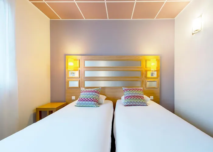 Hotel Campanile Metz Nord - 3*